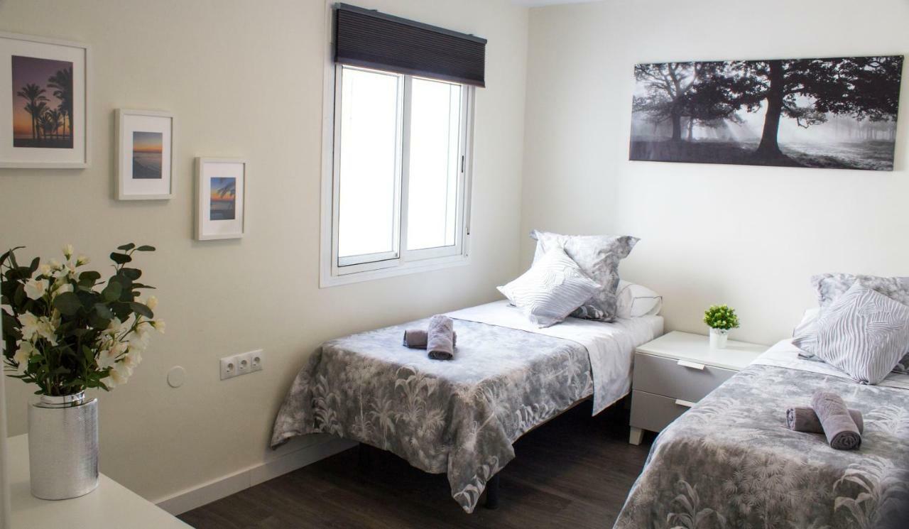La Carihuela - Torremolinos Alquiler De Casa Vacacional Malaga Екстер'єр фото