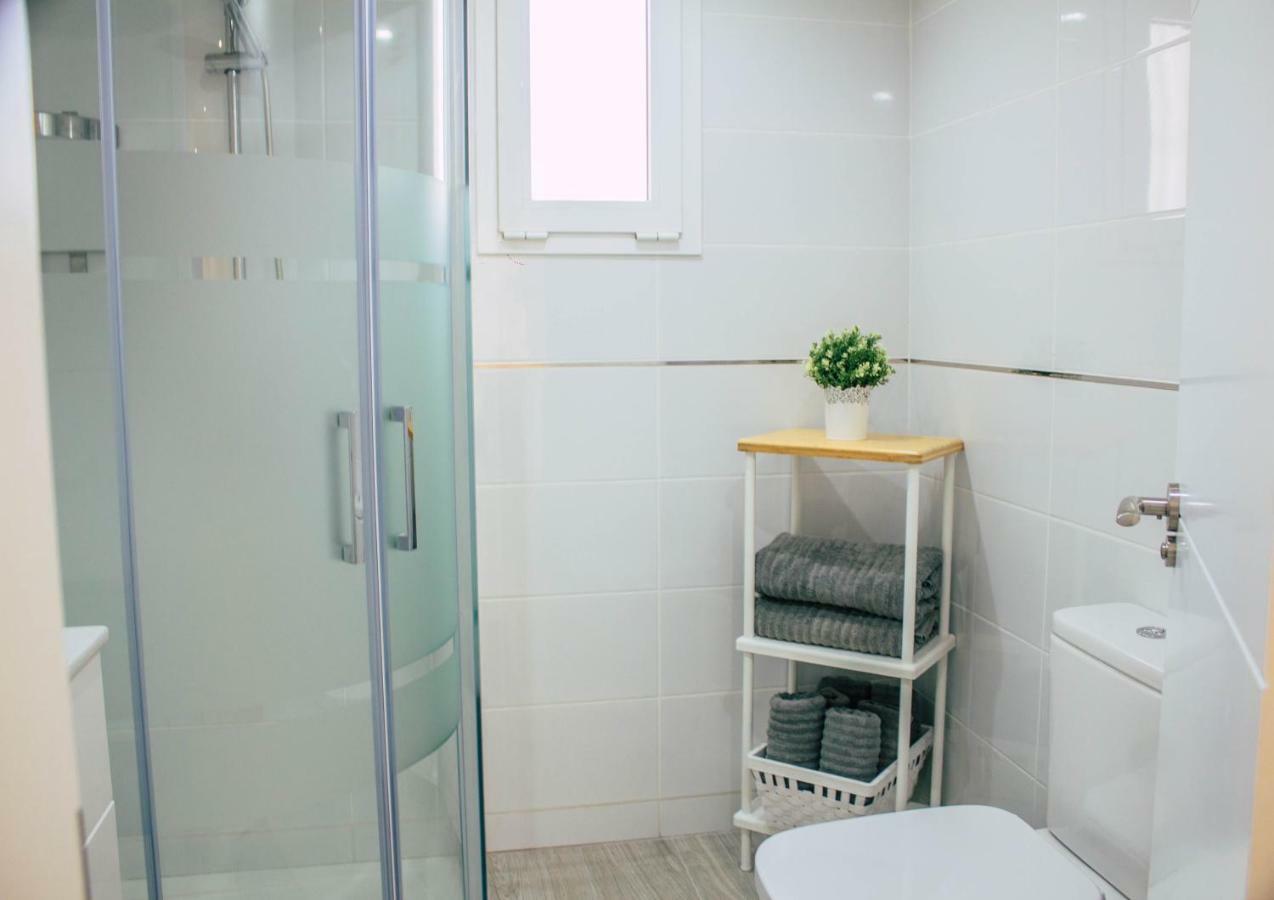 La Carihuela - Torremolinos Alquiler De Casa Vacacional Malaga Екстер'єр фото